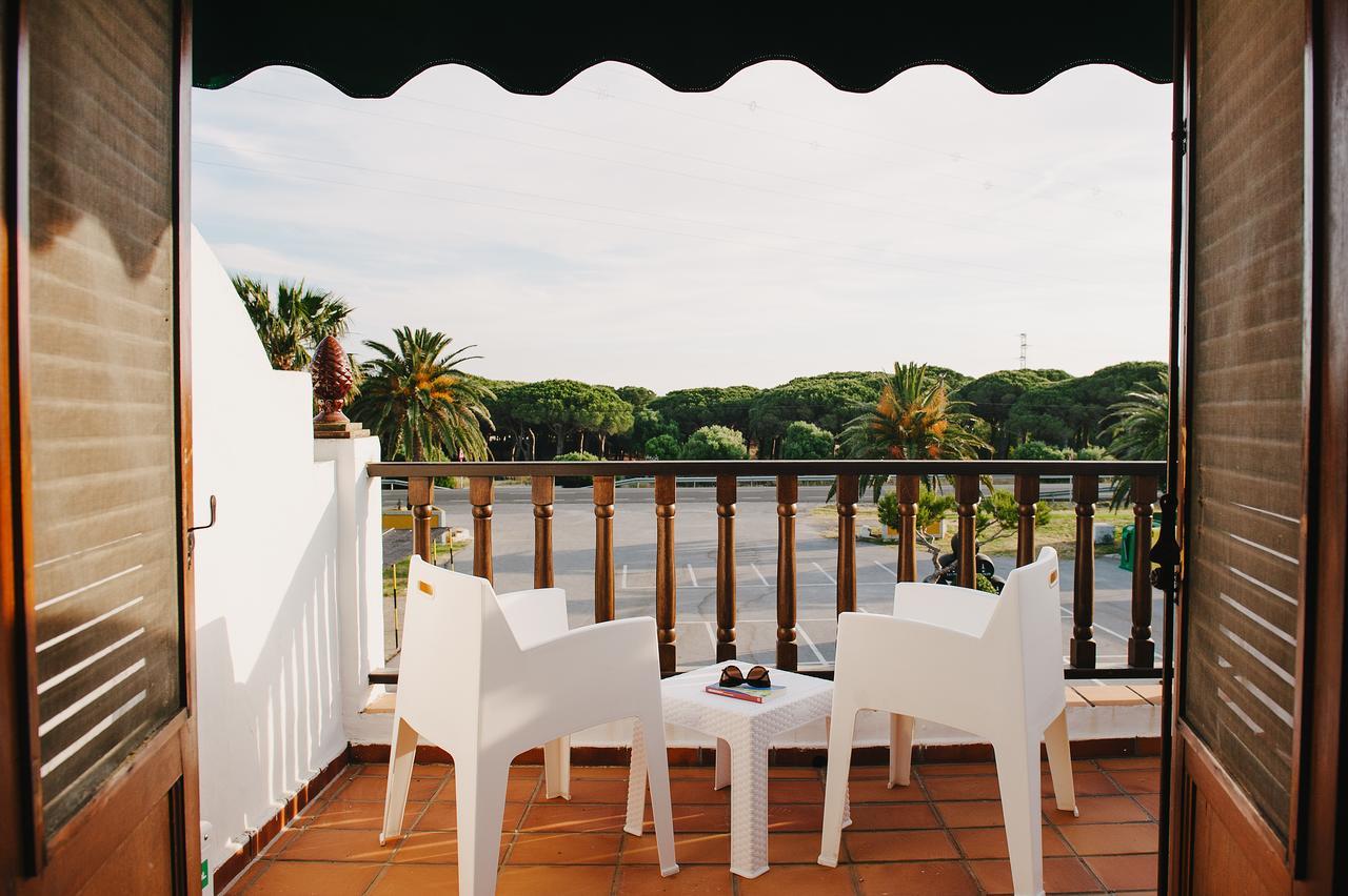 La Codorniz Hotel Tarifa Bagian luar foto