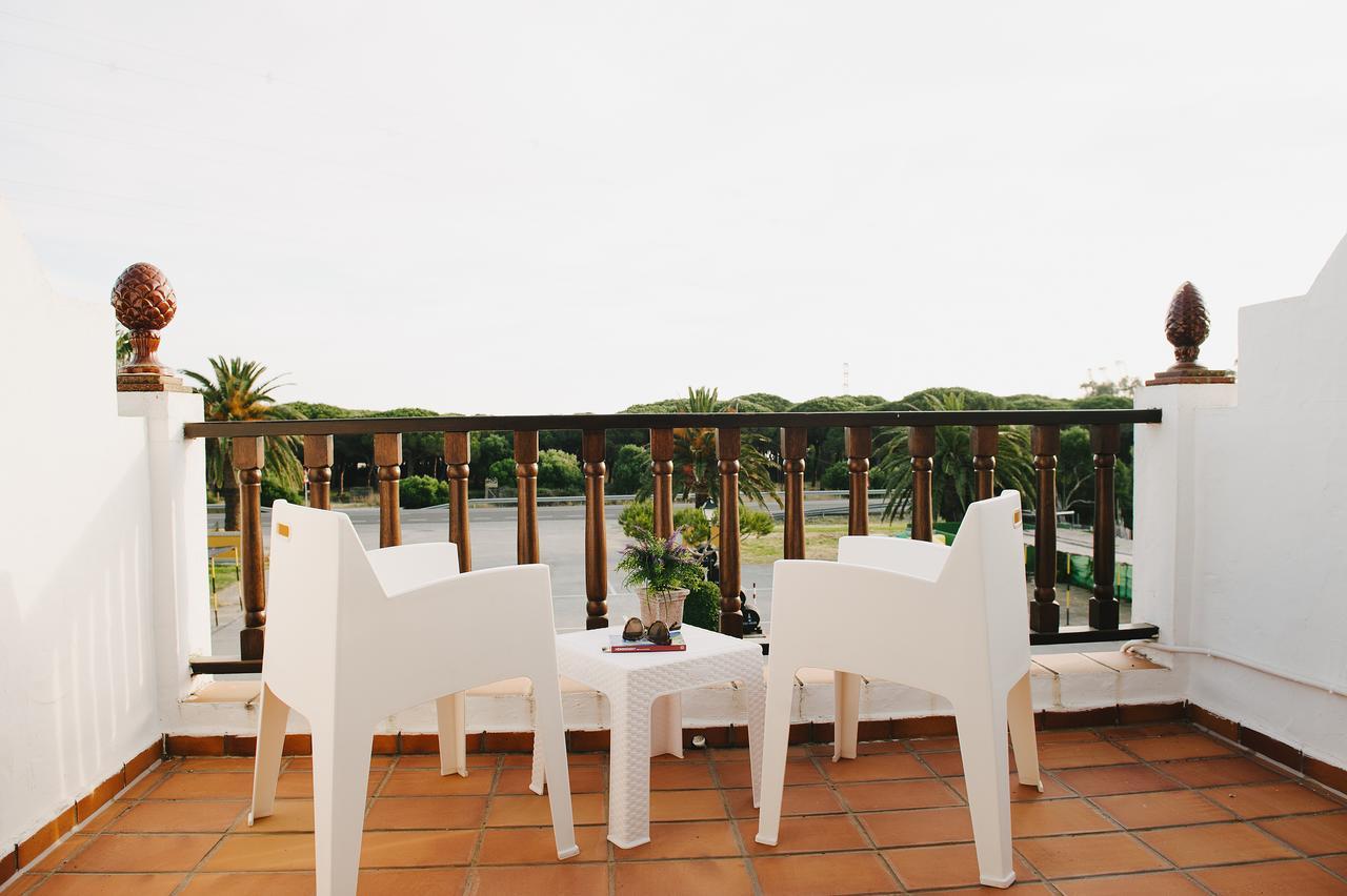 La Codorniz Hotel Tarifa Bagian luar foto